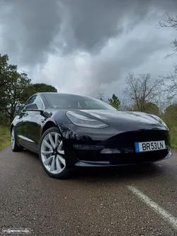 Tesla Model 3 Long Range AWD Dual Motor