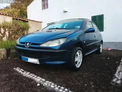 Peugeot 206 1.1 - económico