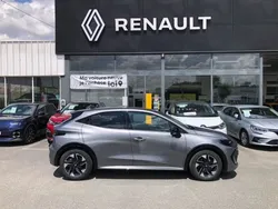 RENAULT Clio VI 1.2 TCe 115 Techno Juin 2026 3000km 24490E