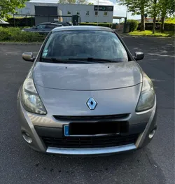 RENAULT CLIO III 1.5 DCI 90CH DYNAMIQUE ECO2/PAIEMENT EN 4 ou 10x EN CB/GARANTIE 3 MOIS