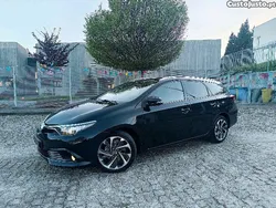 Toyota Auris TOURING 1.4 D-4D ÚNICO DONO NACIONAL