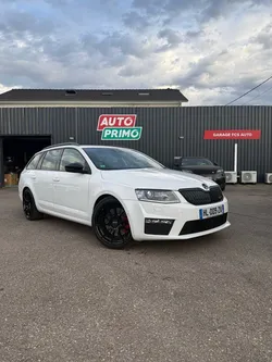 Skoda Octavia RS 2.0 TSI 220 DSG6 S&S