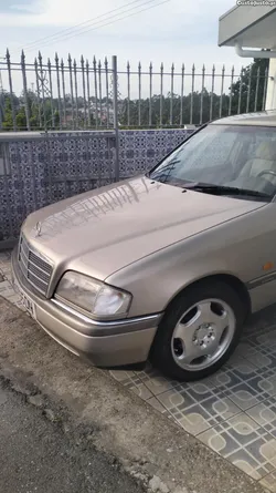 Mercedes-Benz C 220 0000