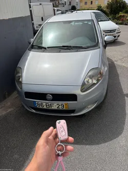 Fiat Grande Punto 1.3 MultiJet Versão 90Cv