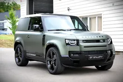 Defender 90 hard top d250s, possible d350, NEUF 3places, millésime 2026