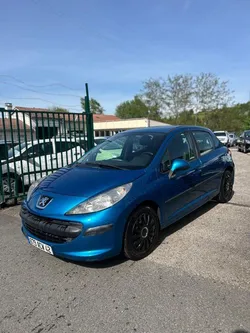 Peugeot 207 1.4 HDI 70 cv PREMIER MAIN