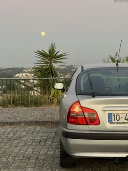 Mitsubishi Carisma Confort 1.6 16v