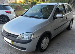 Opel Corsa 1.7DTi 5 lug c/ revisão feita
