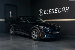 Ford Mustang Mach-E Premium AWD