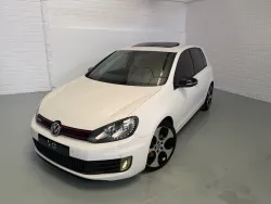 Volkswagen Golf 2.0 TSI 210cv DSG 6 vel GTI