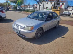 Honda Civic 4Dr (Es5)