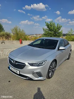 Opel Insignia Grand Sport 2.0 CDTi GSi