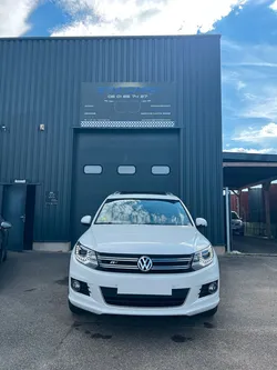 Volkswagen tiguan 2.0 tdi 177 cv r line 4 motions
