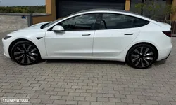 Tesla Model 3 Long Range Tração Integral Premium