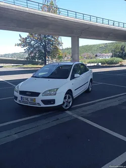 Ford Focus Sedan