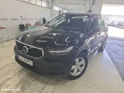 Volvo XC 40 1.5 T2 Momentum Core