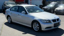 BMW Série 3 318i E90 129 ch – BVM6 – Clim auto – Radar AR - 139 000 km