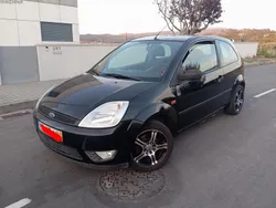 Ford Fiesta 1.2 140 mil KMS reais com AC