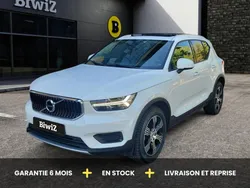 Volvo XC40 T3 165 ch. Momentum Geartronic Bva /Suivi d'entretien/Toit Ouvrant Pano/Carplay