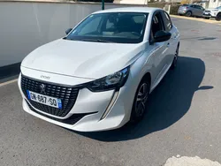 Peugeot 208 II 1.5 Blue HDi 100 Active Business avec 33200 km