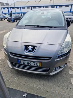 Peugeot e-5008 1.6 hdi