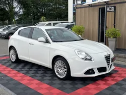 Alfa romeo giulietta 1.6 jtdm 105cv garantie 3/12 mois 2011