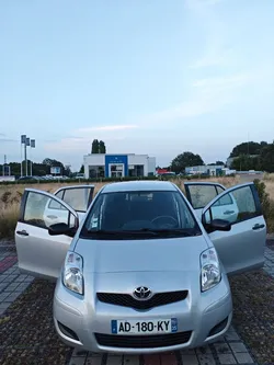 TOYOTA YARIS 1.0 - VVT-I 69 Ch