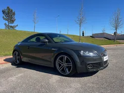 Audi TT Coupé 2.0 TDi quattro S-line