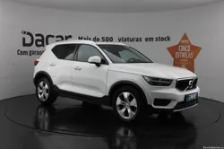 Volvo XC40 2.0 D3 MOMENTUM (AUTO)