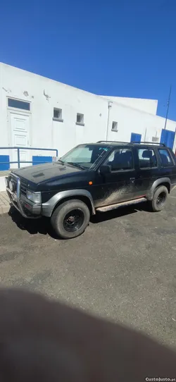 Nissan Terrano Terreno 1