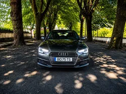 Audi A4 Avant S-Line 2.0 TDI 2017 B9