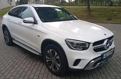 Mercedes-Benz GLC 300 de 141Milkms Nacional