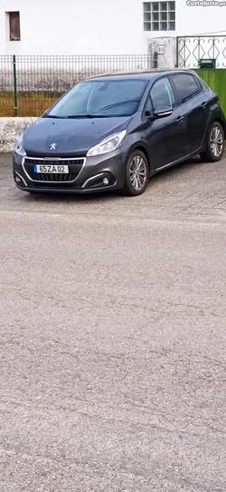 Peugeot 208 Hdi