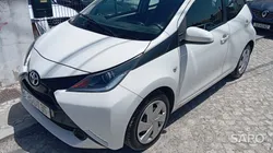 Toyota Aygo 1.0 X-Play+AC de 2018