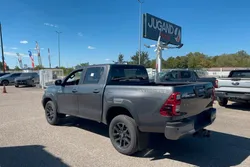 Toyota Hilux 2.8 204 BVA INVINCIBLE 4PL