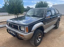 Mitsubishi L200 2.5 TD 4x4 STRADA