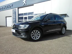 Volkswagen Tiguan confort line 150 Ch BVA noir option Sieges CUIR elec / Toit pano / Hayon elec et garantie
