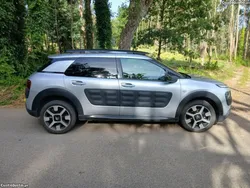 Citroën C4 Cactus, motor 1600 HDI, 133mil, Nacional. Consumo 4 Lts