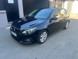 Peugeot 308 1.2 essence 110cv - 2018- 136000kms