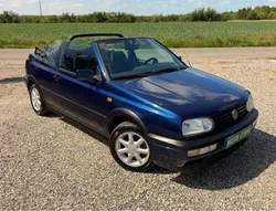 UNIQUE VOLKSWAGEN GOLF 3 GTI CABRIOLET KARMANN 2.0 115ch 8S(GTI) BVM5 DE 1994 ET SEULEUMENT 58.900 kms D’ORIGINE