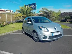 Renault Twingo 1.2 16V YAHOO - 75 CV - 2011