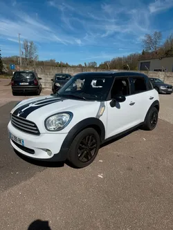 Mini contryman 2.0d toit ouvrant boite automatique 6 vitesses