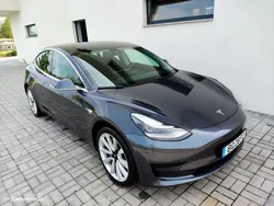 Tesla Model 3 Standard Range Plus RWD