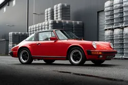 PORSCHE 911 Targa - 1984