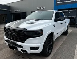 Dodge RAM Limited Crew Cab 5.7 V8 HEMI eTorque 4x4 – 401 CH – GPL
