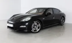 Porsche Panamera 4 PDK