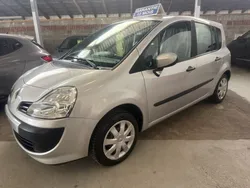 Renault, modus 1,2 16 V 75 DIN 5cv 67570km crit ‘air 2