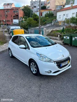 Peugeot 208 1.4 HDi