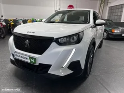 Peugeot 2008 1.2 PureTech Active Pack