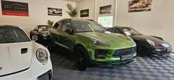 Unique PORSCHE Macan 2.0L 245 CH PDK Vert Mamba Garantie 1 AN / Toit ouvrant / Bose / Sieges sport chauffants et ventilés / Echappement sport / Suspension pneumatique / Caméra / PDLS ....